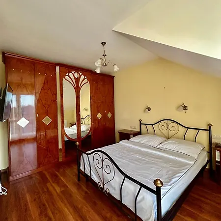 Prywatny Dom Z Parkingiem Trzy Sypialnie Self Check-in Faktura * ז'שוב