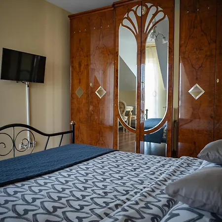 Prywatny Dom Z Parkingiem Trzy Sypialnie Self Check-in Faktura