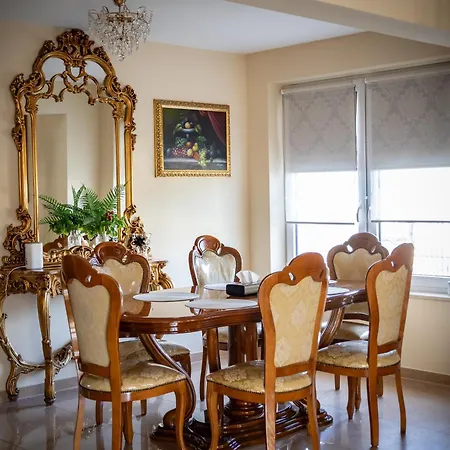 וילה Prywatny Dom Z Parkingiem Trzy Sypialnie Self Check-in Faktura