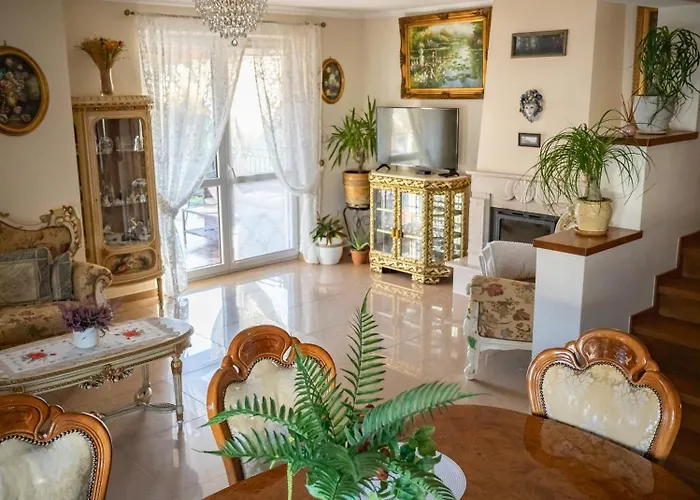 Prywatny Dom Z Parkingiem Trzy Sypialnie Self Check-in Faktura Вилла