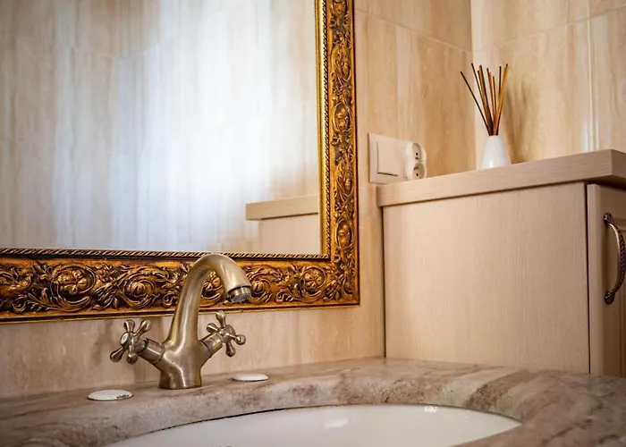 Prywatny Dom Z Parkingiem Trzy Sypialnie Self Check-in Faktura