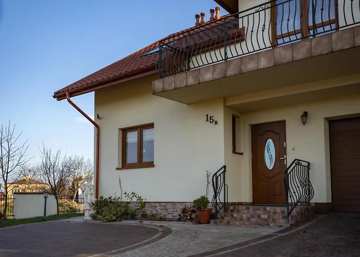 Prywatny Dom Z Parkingiem Trzy Sypialnie Self Check-in Faktura Rzeszow