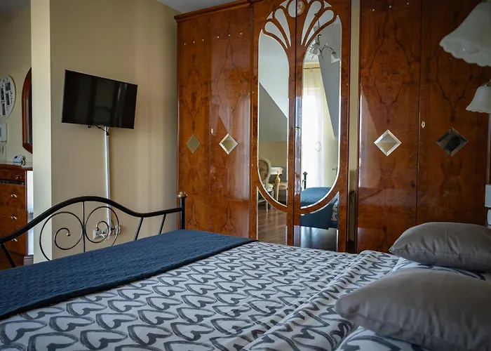 Prywatny Dom Z Parkingiem Trzy Sypialnie Self Check-in Faktura