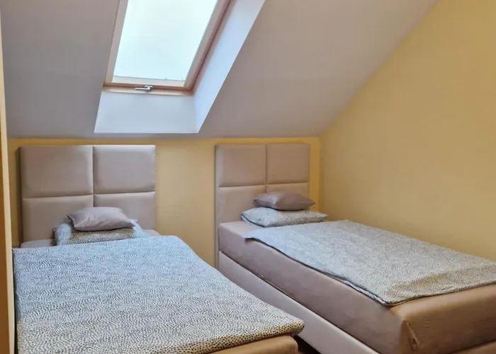 Prywatny Dom Z Parkingiem Trzy Sypialnie Self Check-in Faktura Вилла